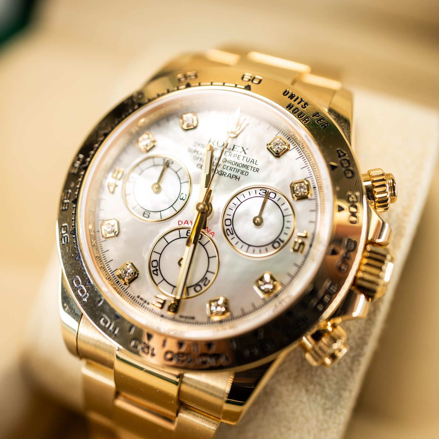 Rolex Daytona 116508NG Mother of Pear Dial Full Set