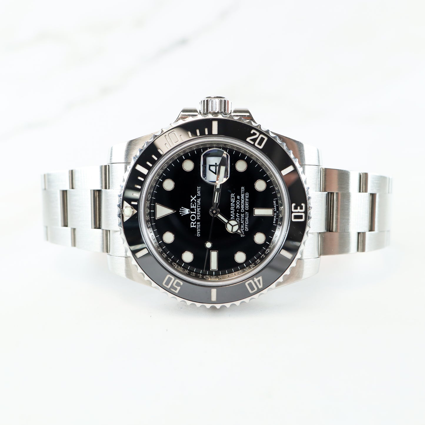 Rolex Submariner 116610LN with Card