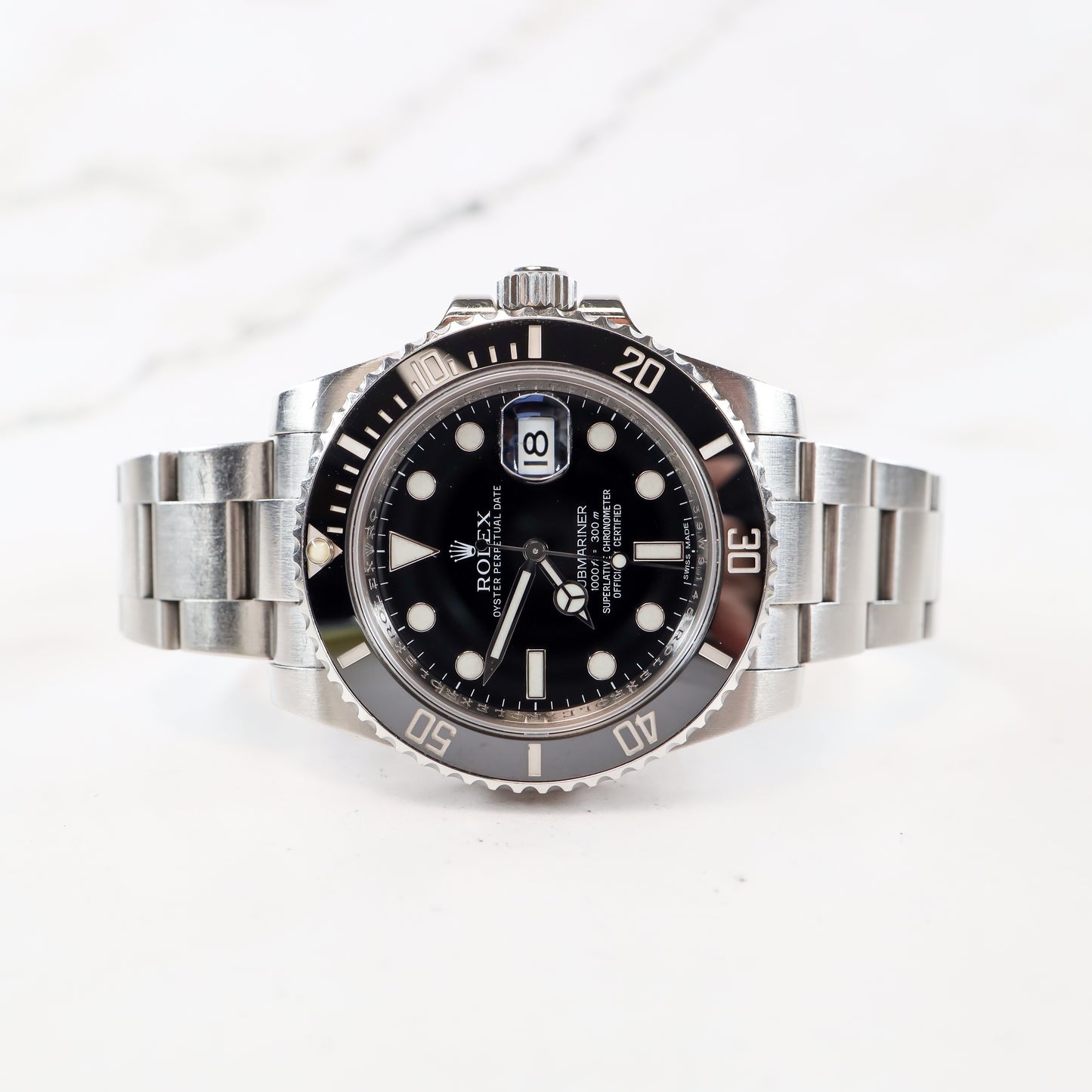 Rolex Submariner 116610LN with Card