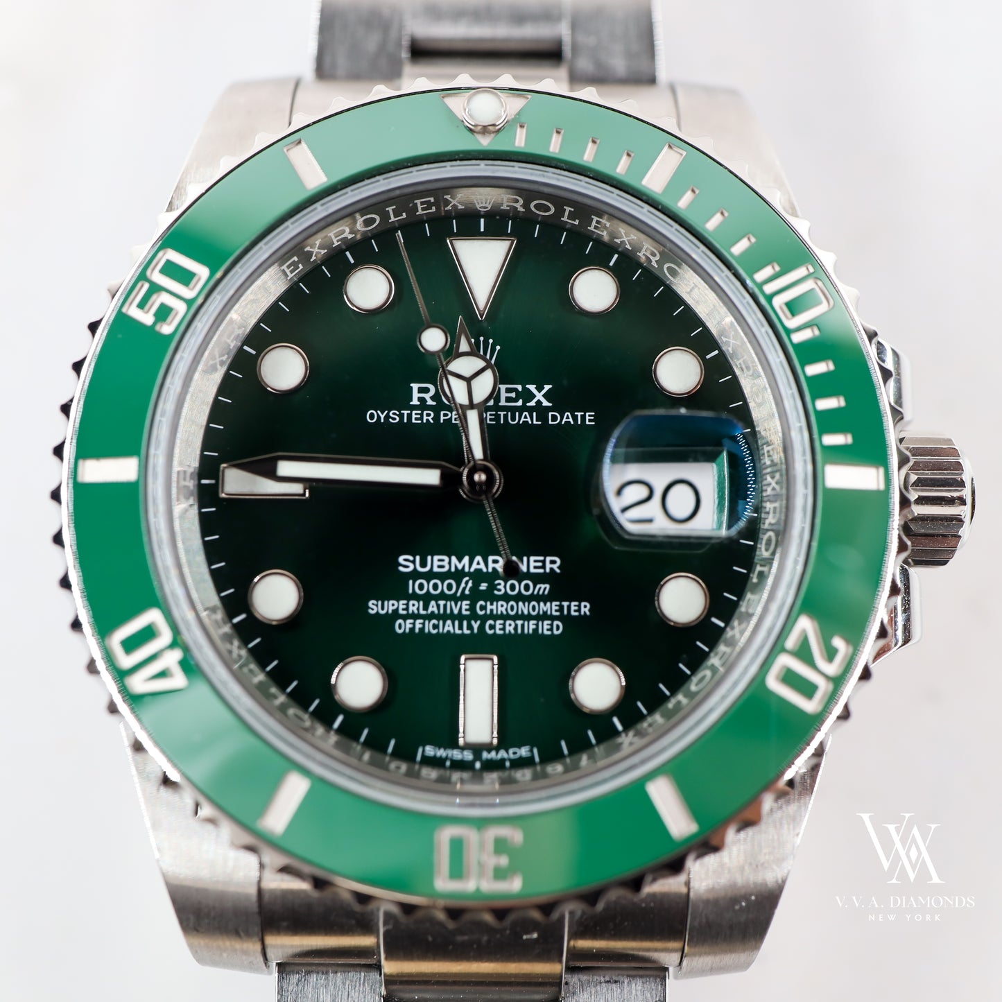 Rolex Submariner 116610LV with Card