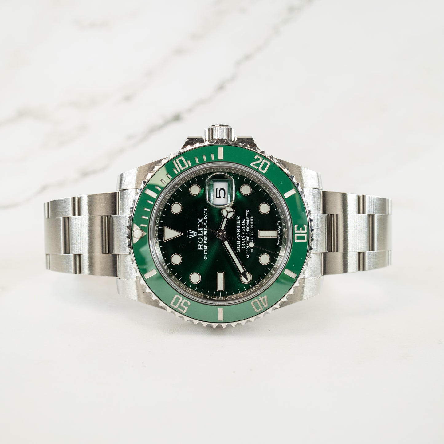 Rolex Submariner 116610LV The Hulk Full Set