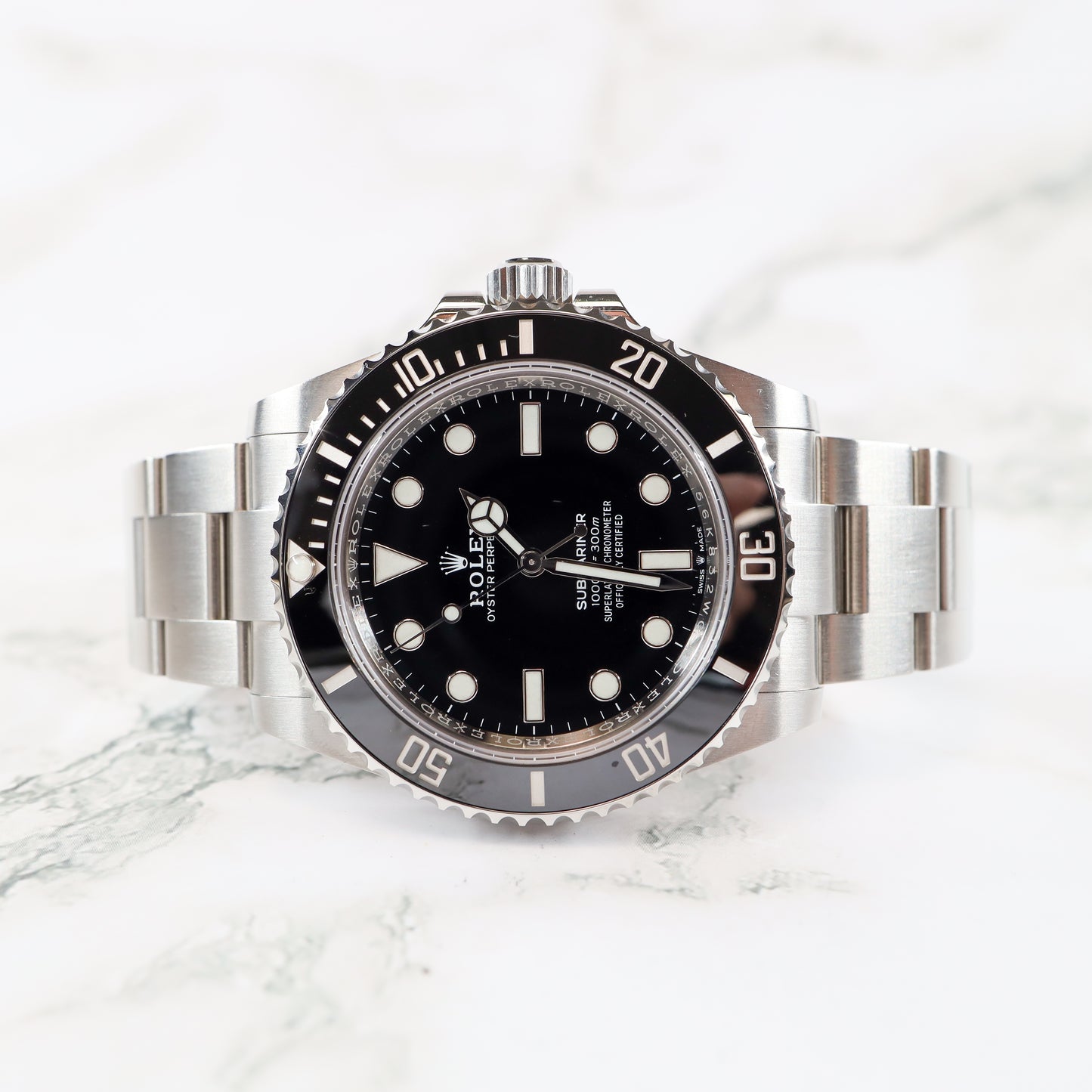 Rolex Submariner 124060 with Card