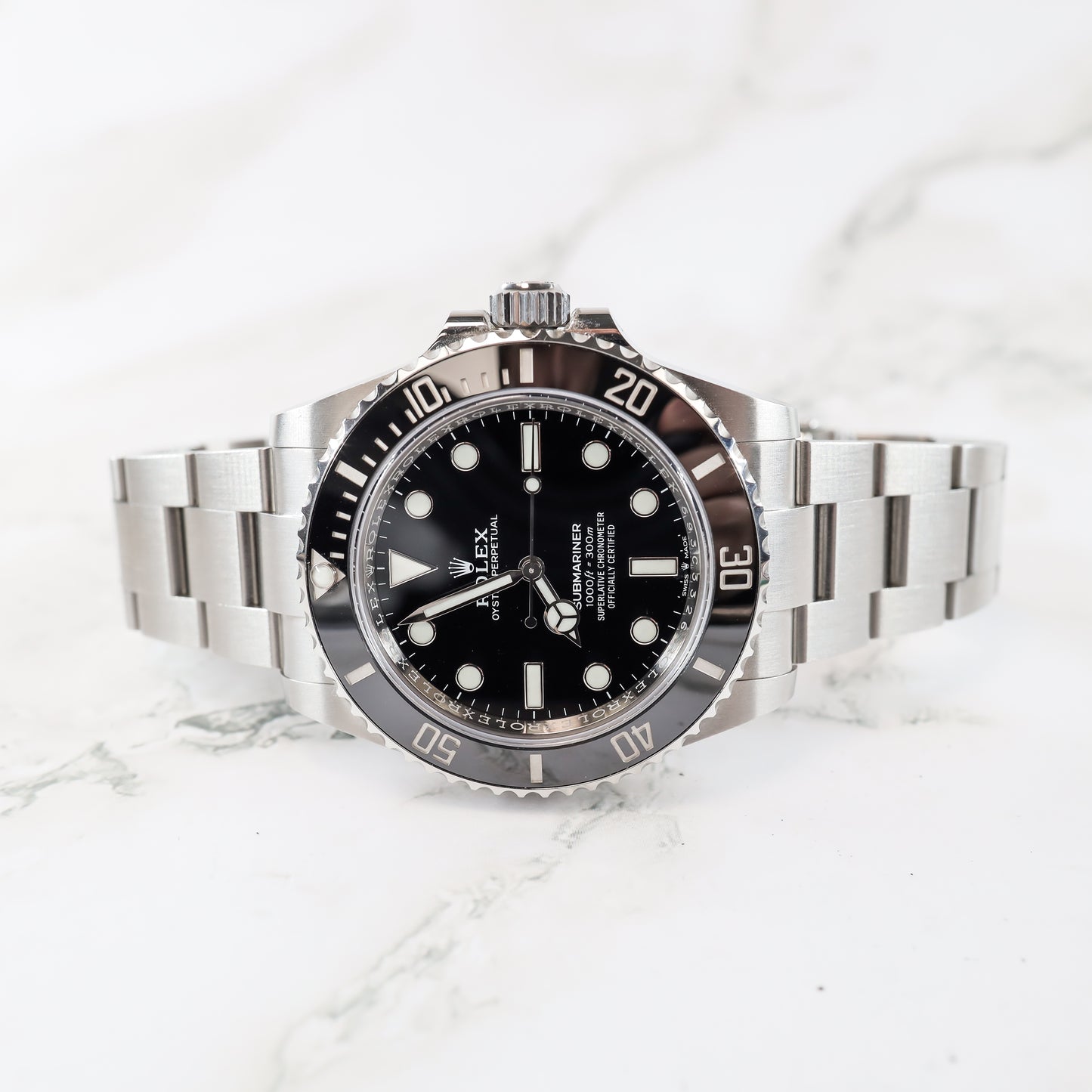 Rolex Submariner 124060 with Card