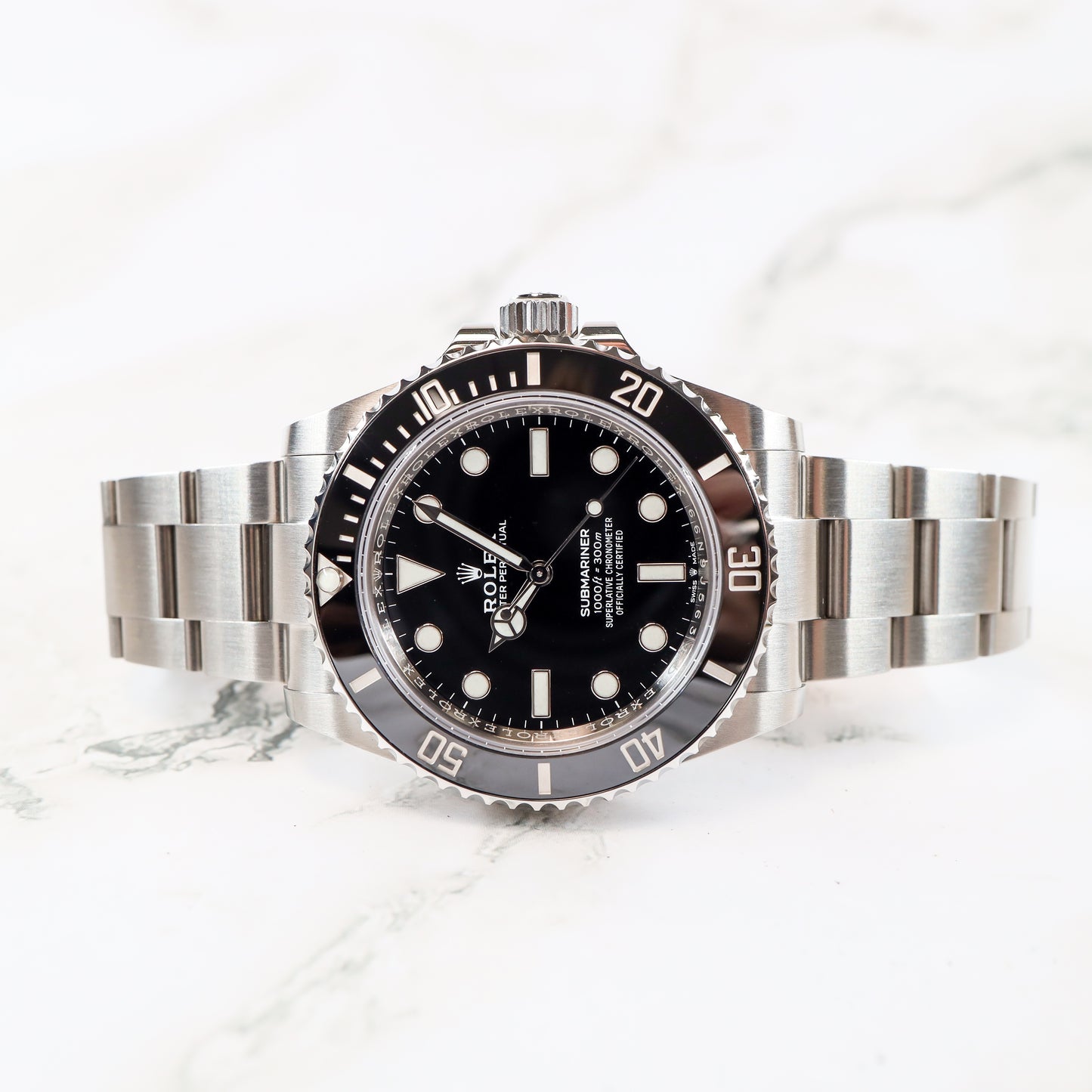 Rolex Submariner 124060 with Card