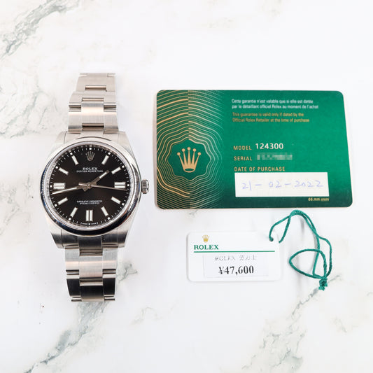 Rolex Oyster Perpetual 124300 with Card