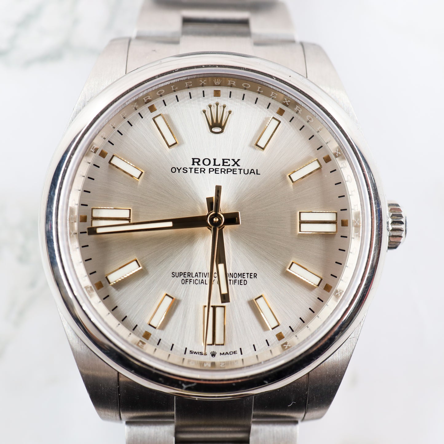 Rolex Oyster Perpertual 124300 with Card