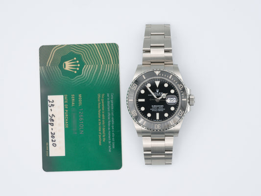 Rolex Submariner 126610LN with Card