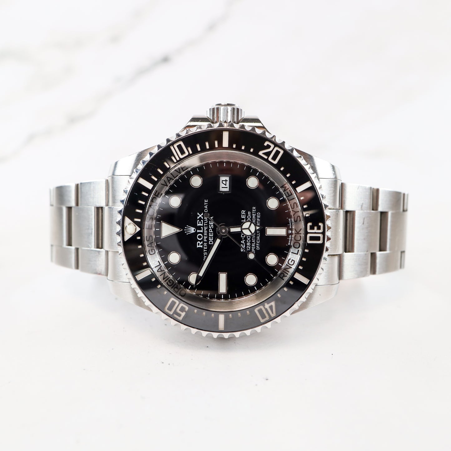 Rolex Sea-Dweeler 126660 with Card