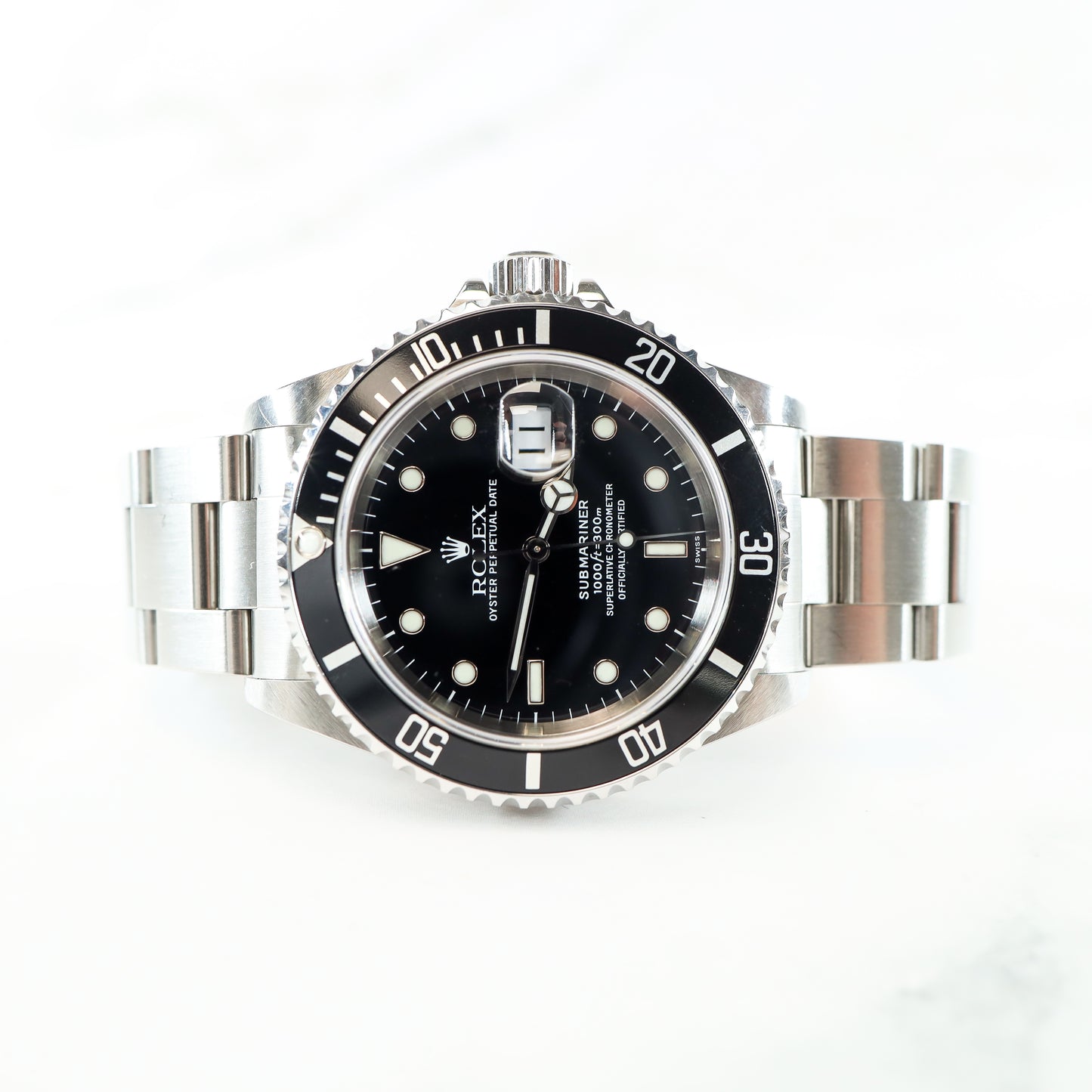 Rolex Submariner 16610 with Paper