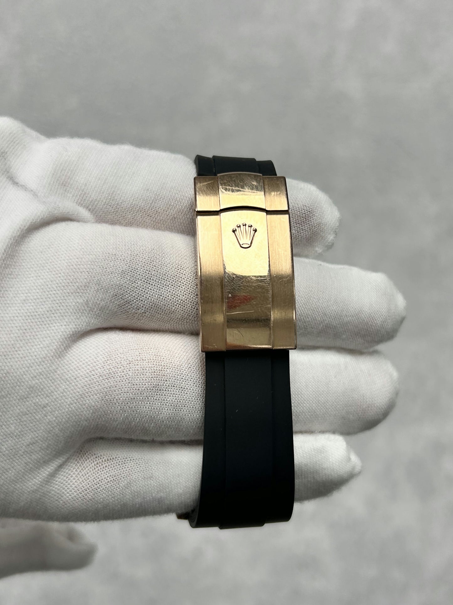 Rolex Sky-Dweller 326235