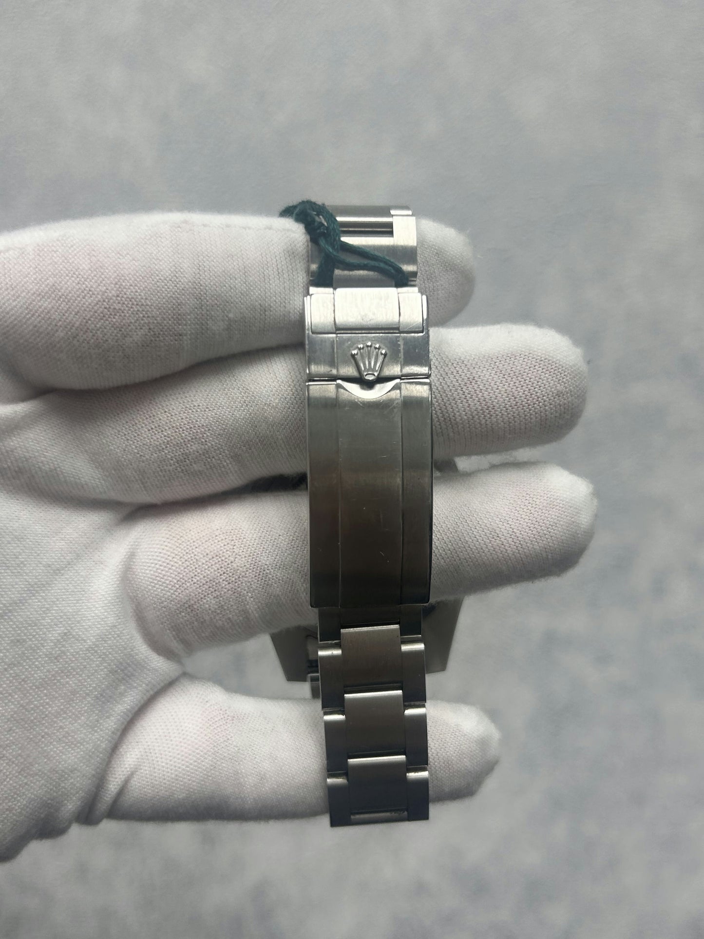 Rolex Submariner 116610LV with White Tag and Card