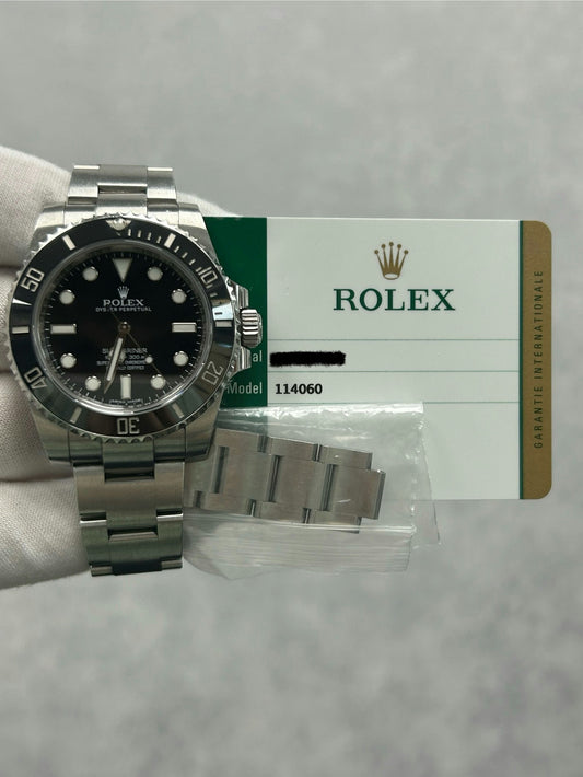 Rolex Submariner 114060 with Card