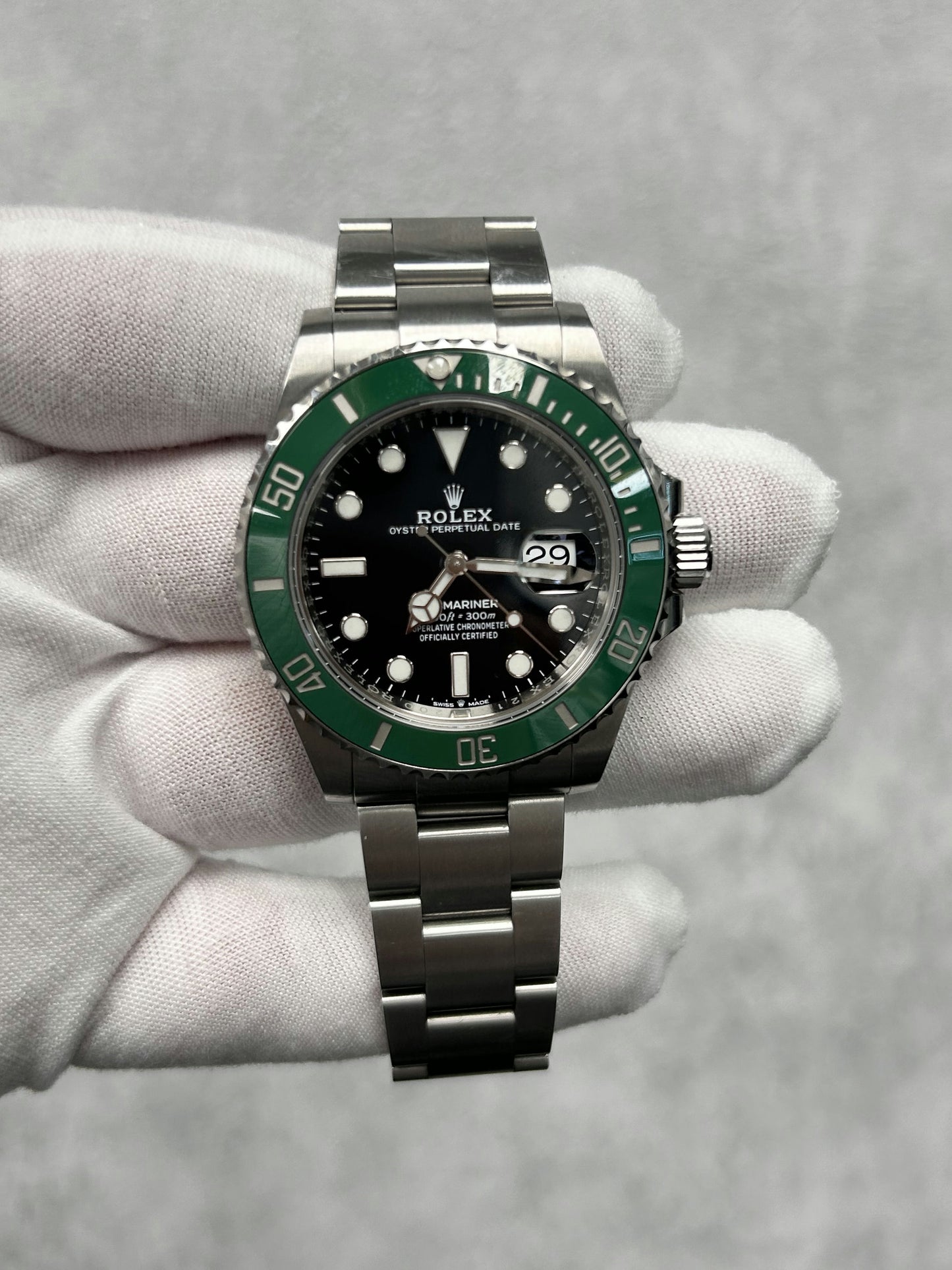 Rolex Submariner Date 126610LV