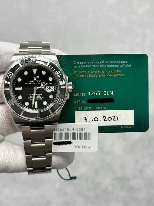 Rolex Submariner Date 126610LN with Card