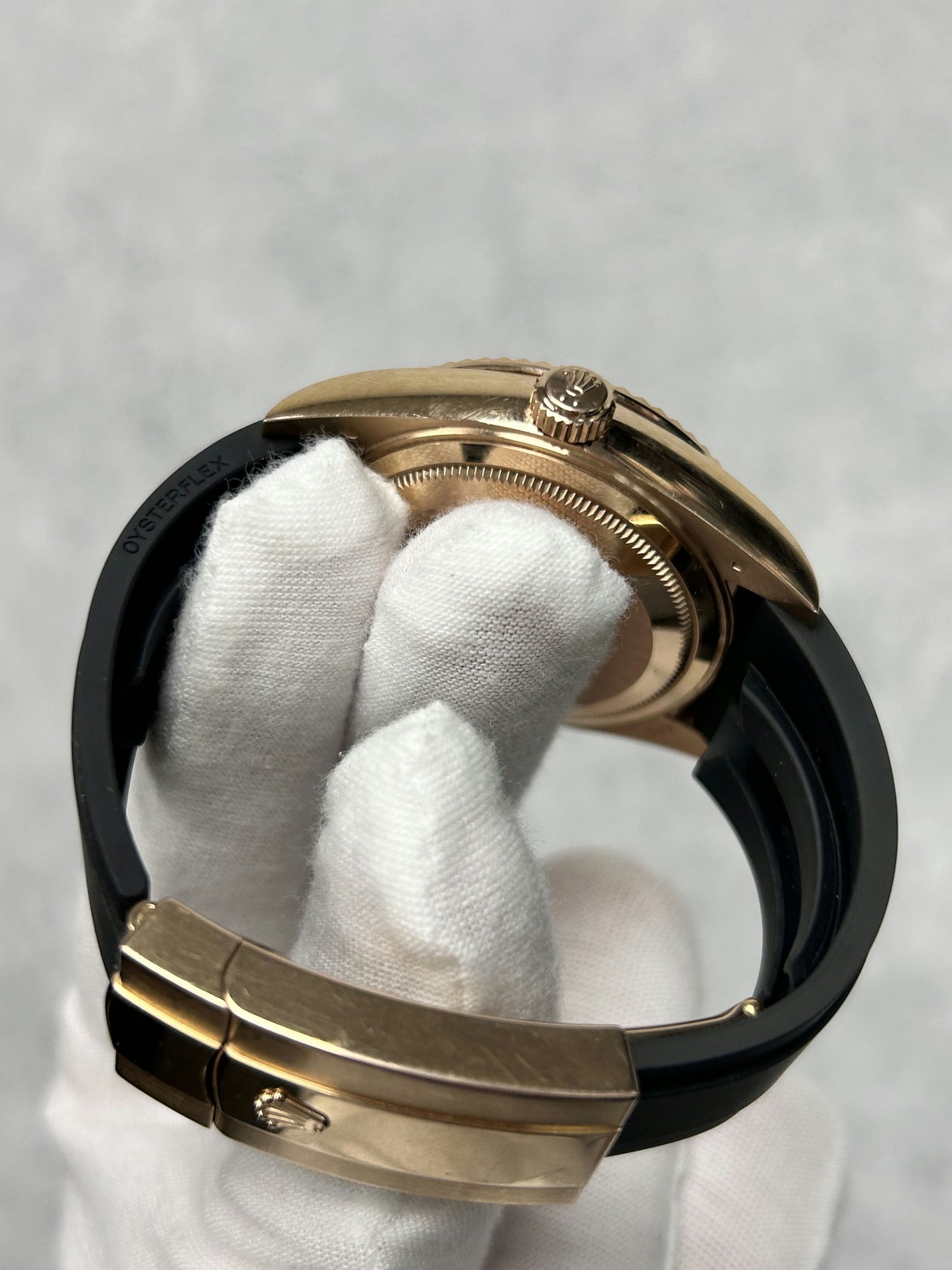 Rolex Sky-Dweller 326235