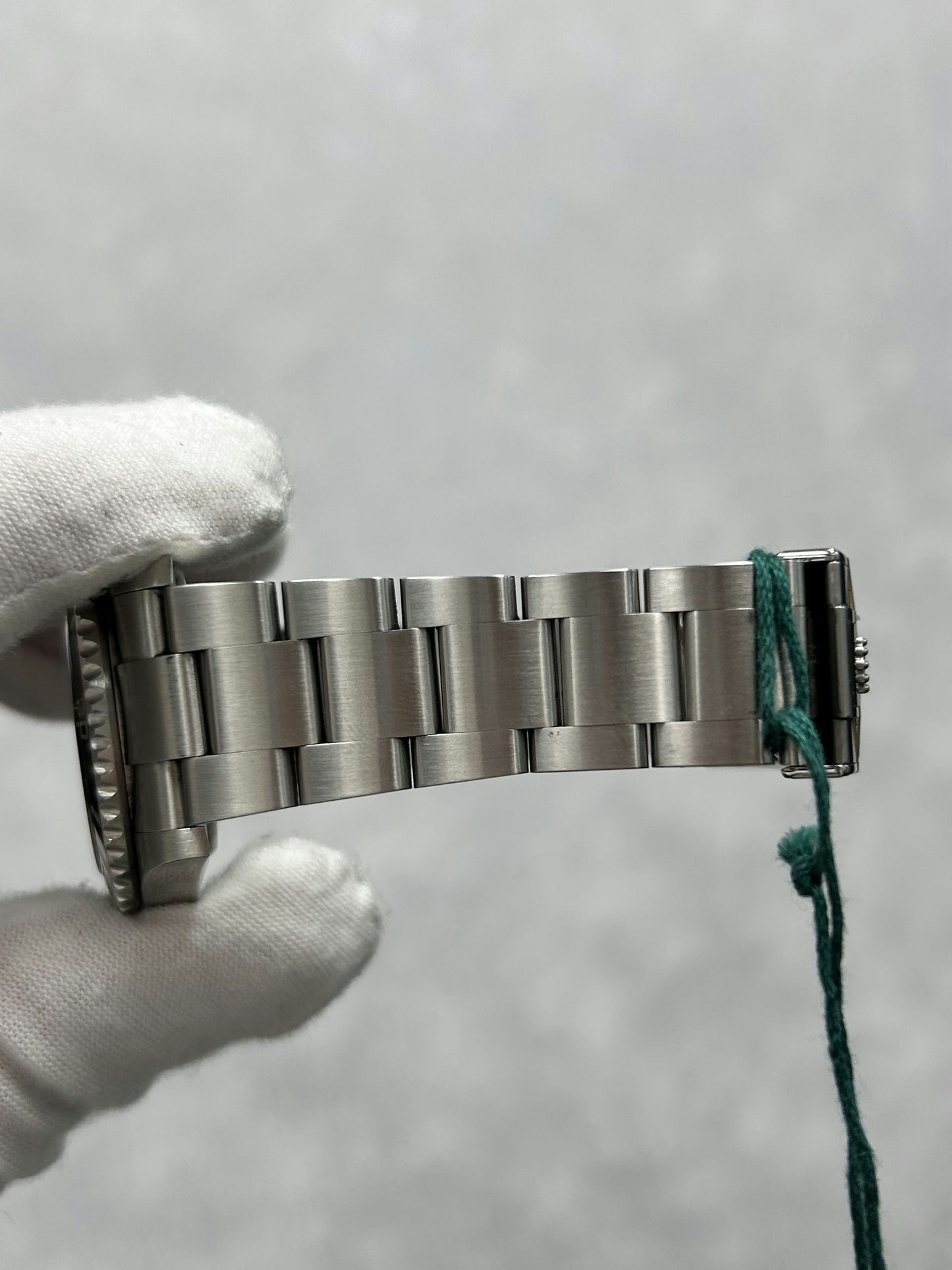 Rolex Submariner 124060 with Card