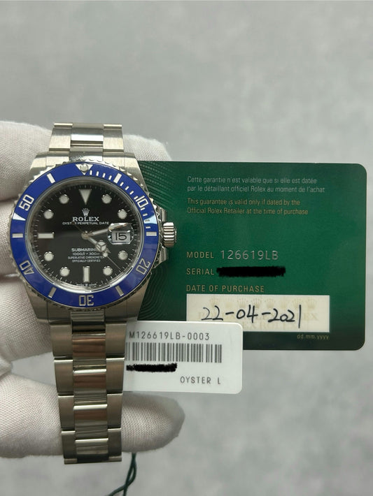 Rolex Submariner Date 126619LB with Card