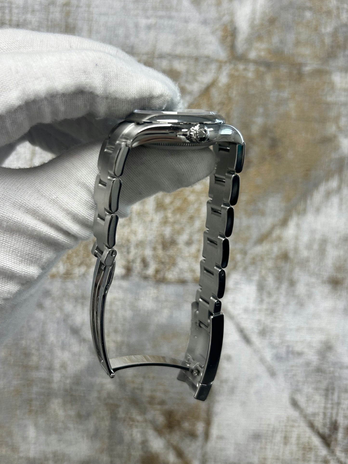 Rolex Oyster Perpetual 277200 with Card