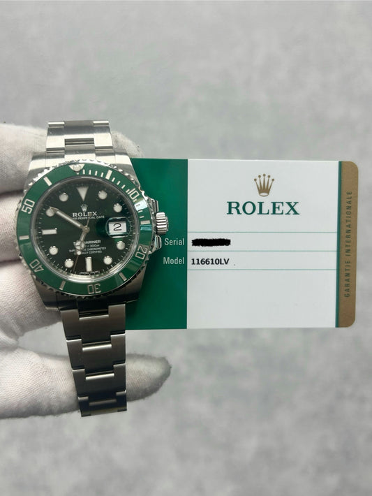 Rolex Submariner 116610LV with Card
