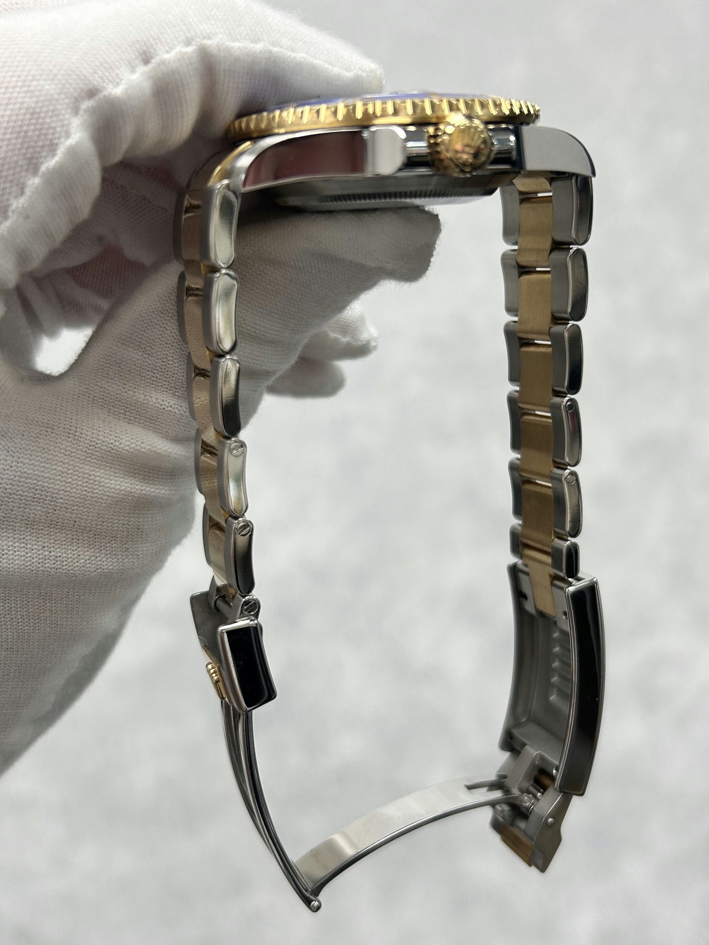 Rolex Submariner Date 116613LB with Card