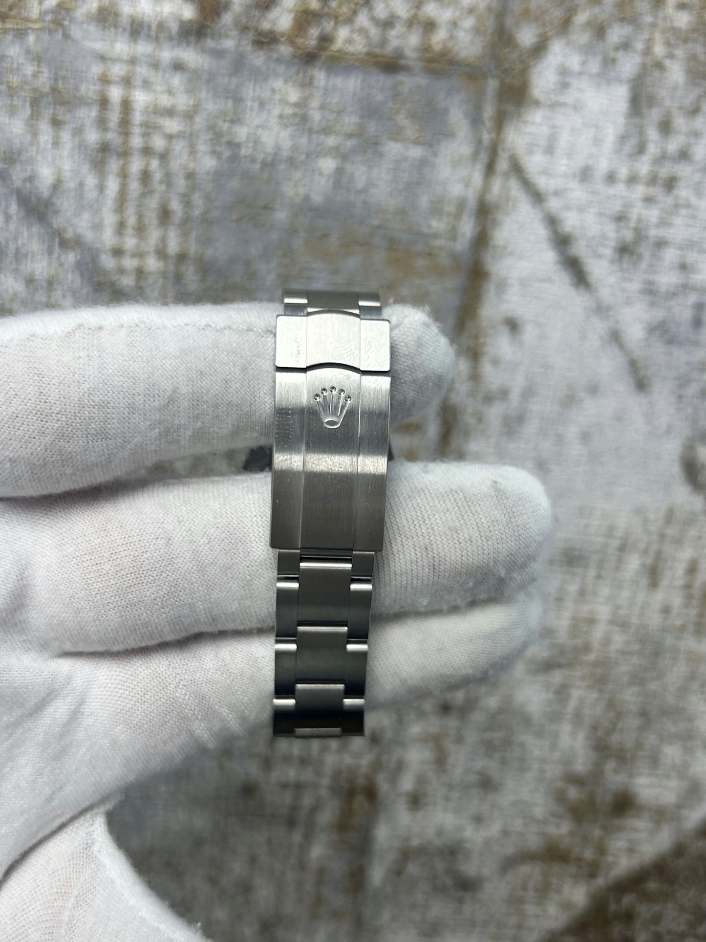 Rolex Oyster Perpetual 277200 with Card